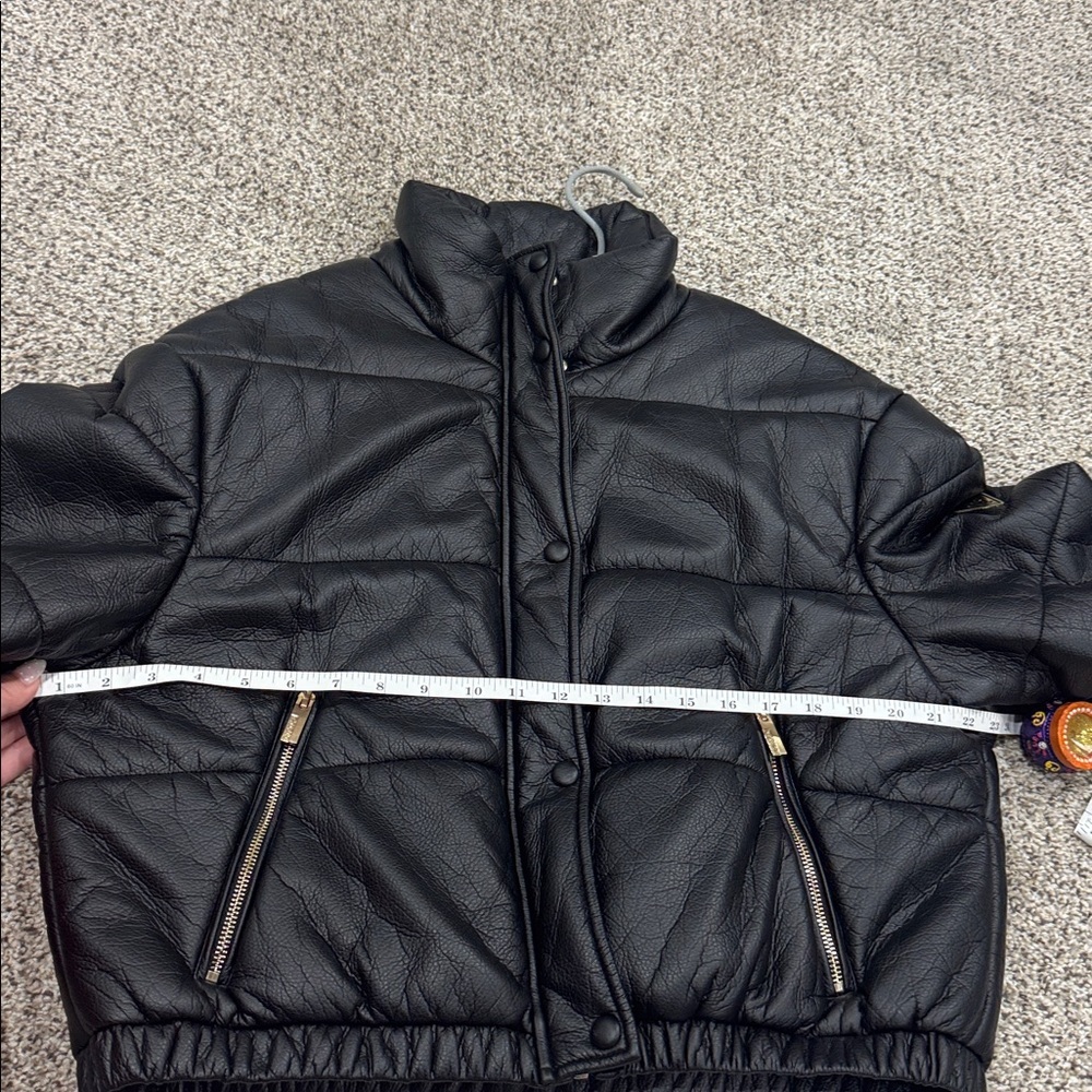 Guess Black Puffer Jacket - Picture 7 of 9